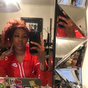 Meet your Posher, Kya